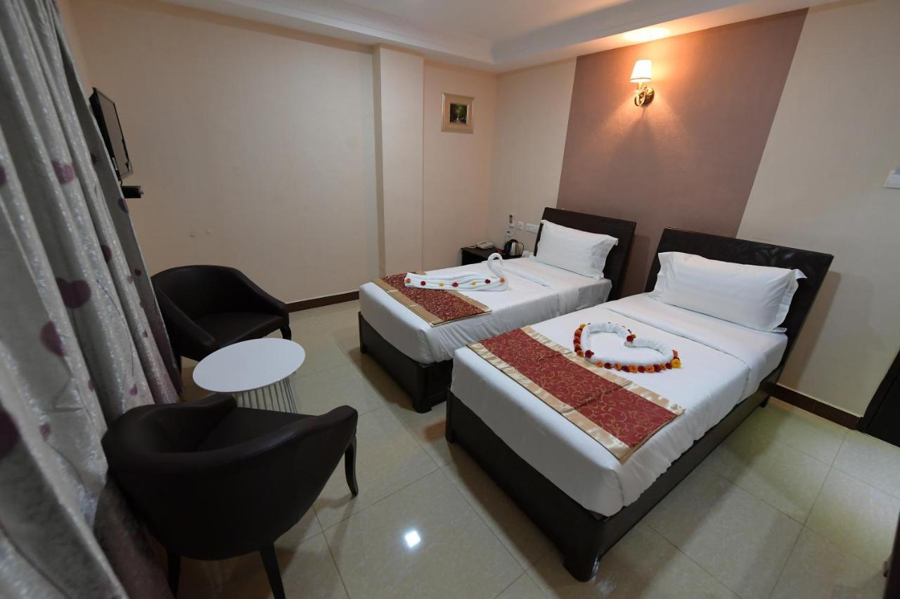 Coastal Grand Hotel Sampath Tiruchirappalli Экстерьер фото